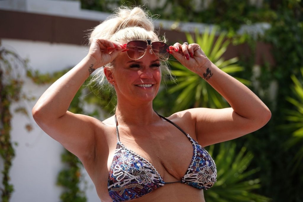 Kerry Katona Shows Off Her Two Stone Weight Loss and Looks Incredible (55 Photos)