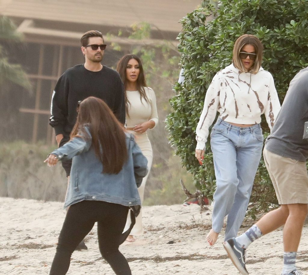 Kim Kardashian &amp; Khloé Kardashian are Seen Filming on the Beach (54 Photos)