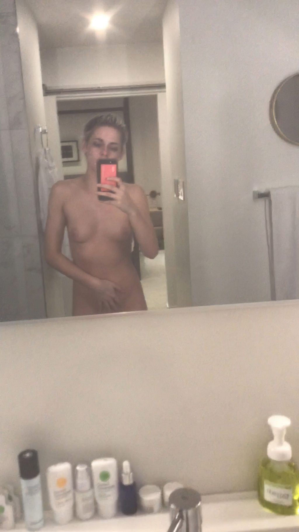 Kristen Stewart Nude Leaked The Fappening (19 Pics + Video)