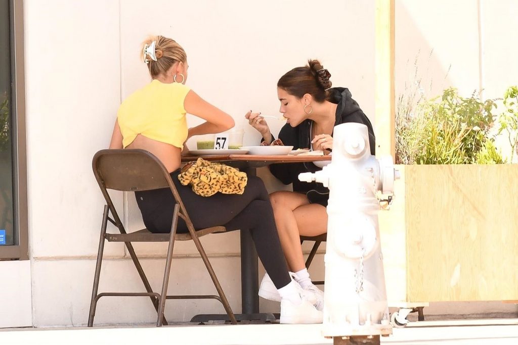 Madison Beer Grabs Lunch with a Friend Before Going Shopping (65 Photos)