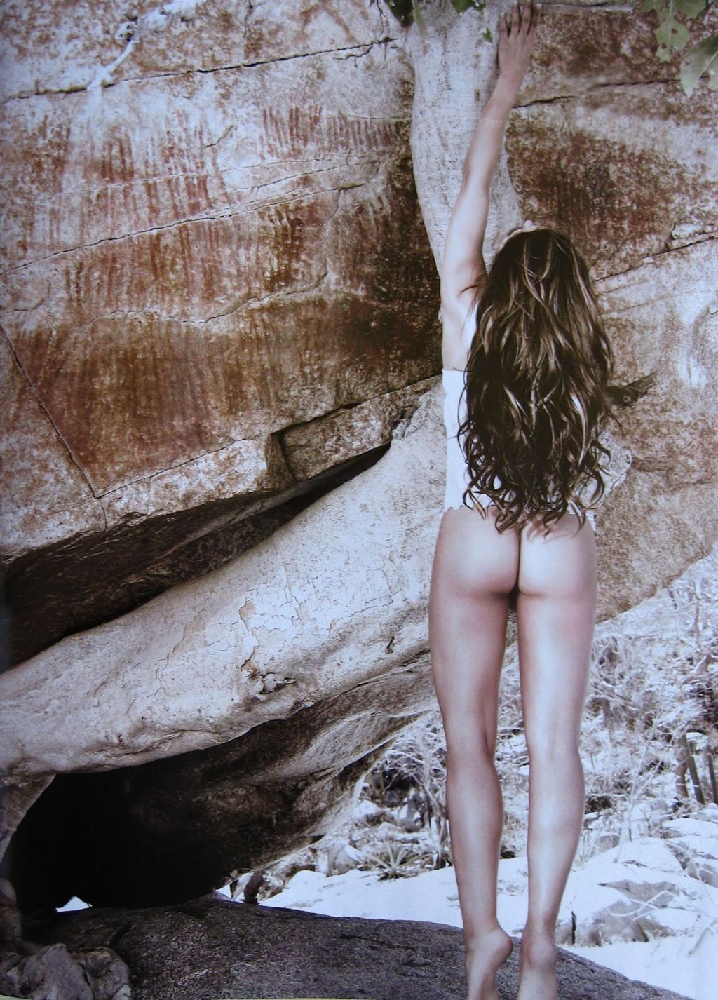 Mariana Seoane Nude &amp; Sexy (70 Photos)