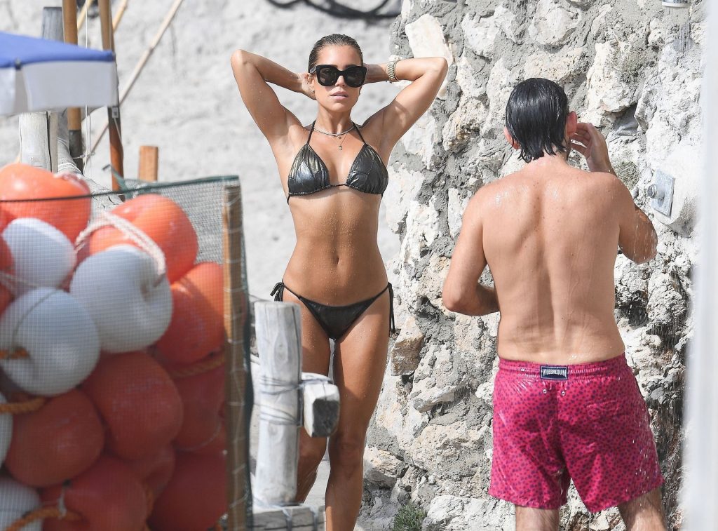 Sylvie Meis &amp; Niclas Castello are Spotted During Their Honeymoon Break in Capri (47 Photos)