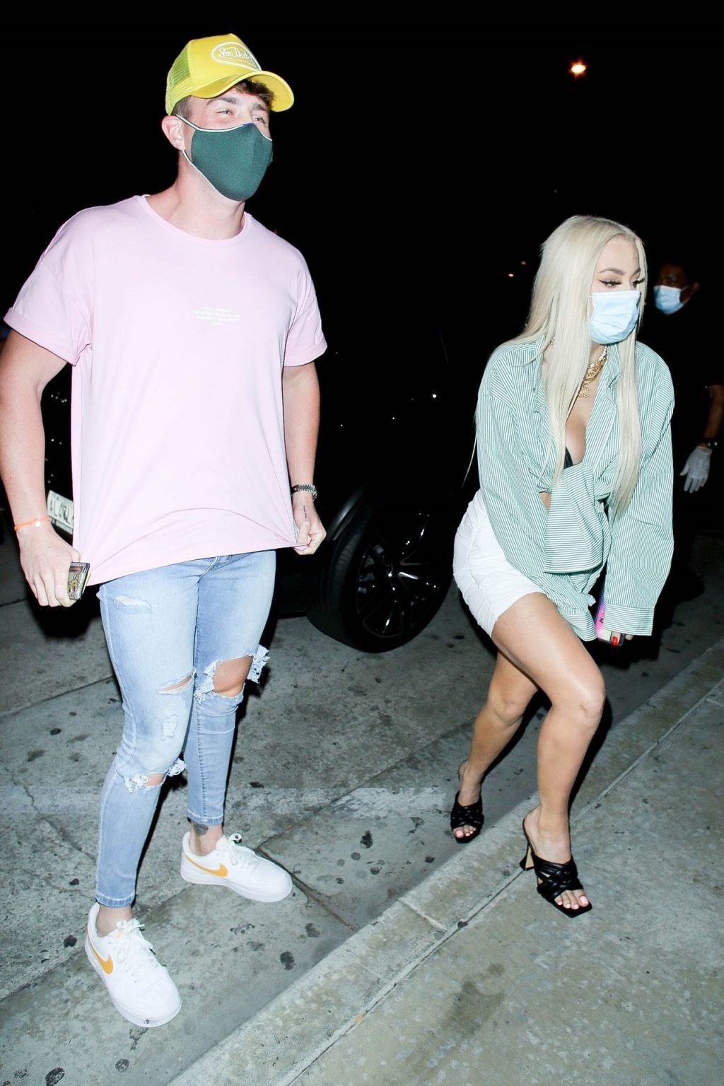Tana Mongeau is Seen Leaving a Dinner Date with Harry Jowsey at Catch (73 Photos)