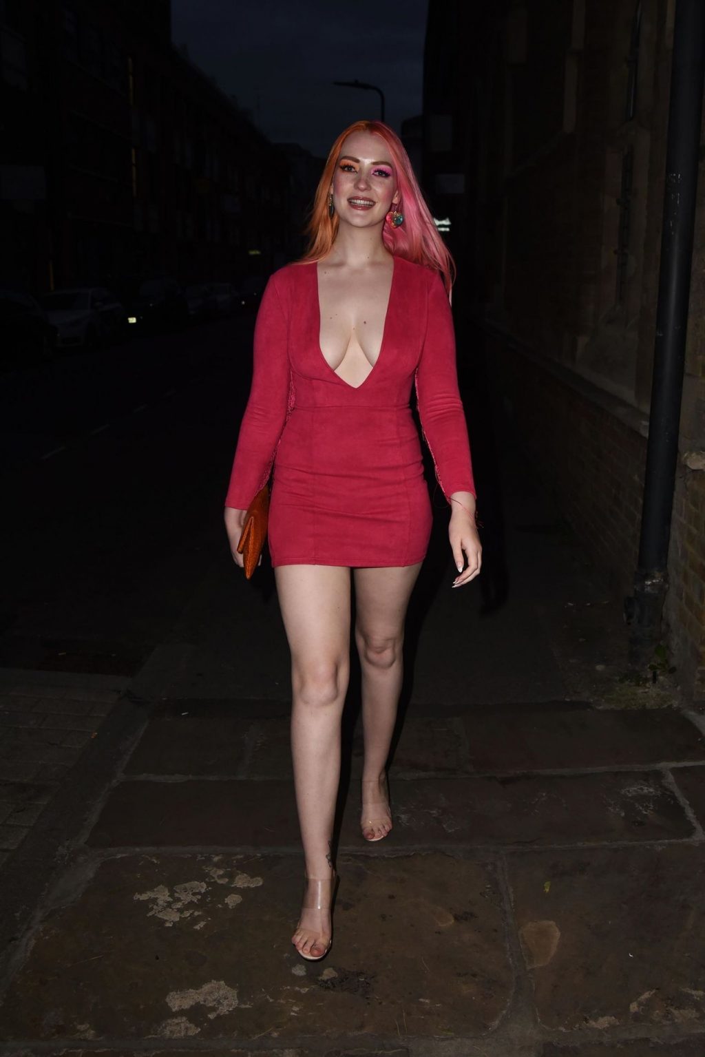 Victoria Clay Shows Off Her Tits at The Old Street Gallery (20 Photos)