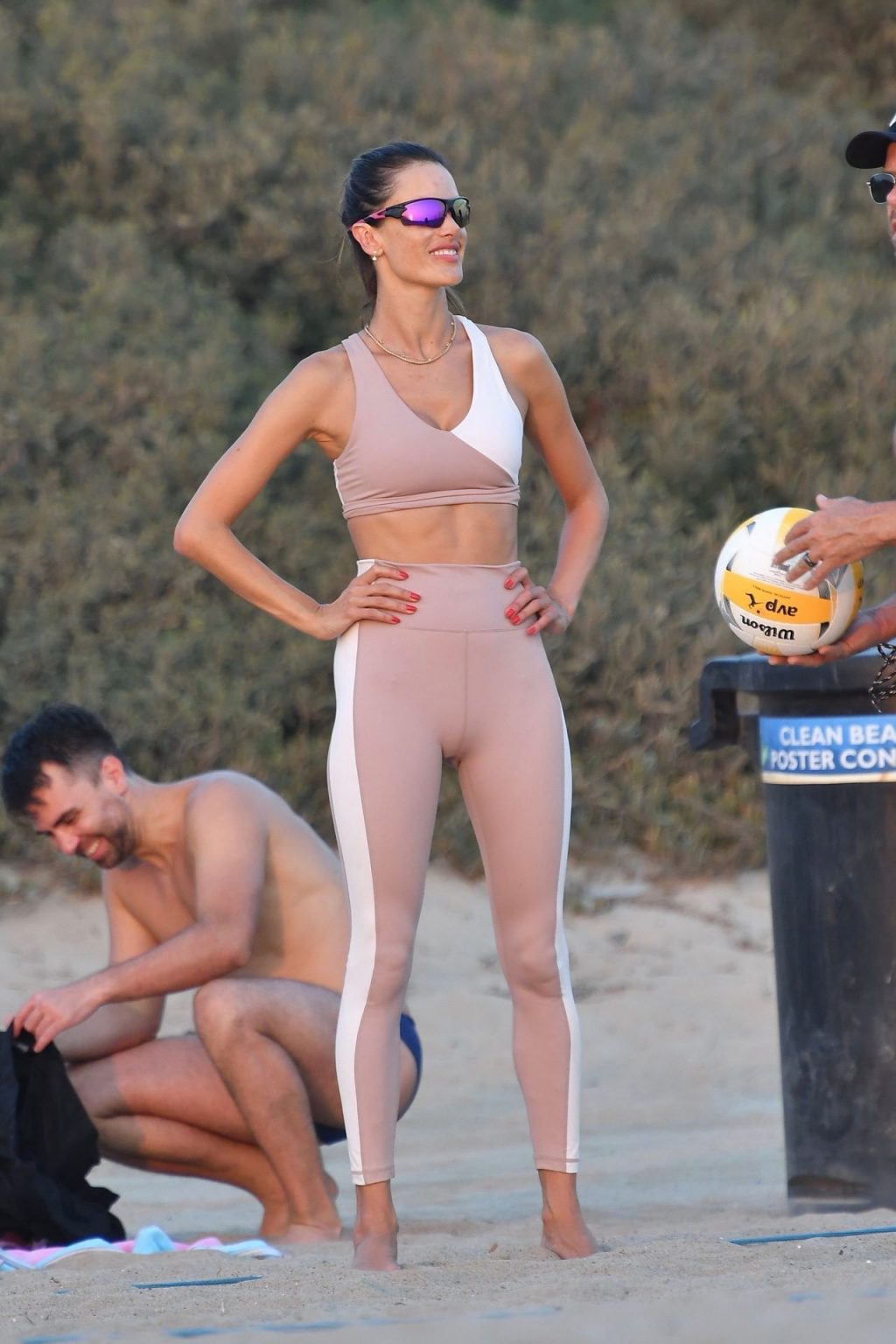 Alessandra Ambrosio Gets in the Zone for Volleyball Practice with Friends in Santa Monica (30 Photos)