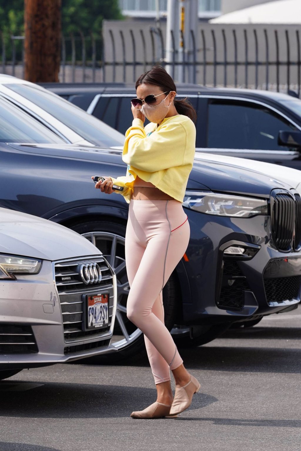 Jeannie Mai is All Smiles as She Arrives at the Studio (42 Photos)
