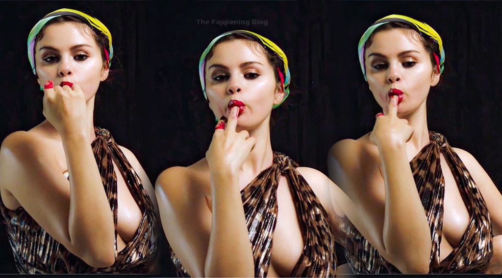 Selena Gomez Likes Finger Dick (10 Pics + Video)