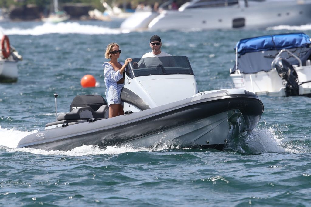 Michael Clarke &amp; Pip Edwards Appeared to be All Smiles while Boating Around Sydney (50 Photos)