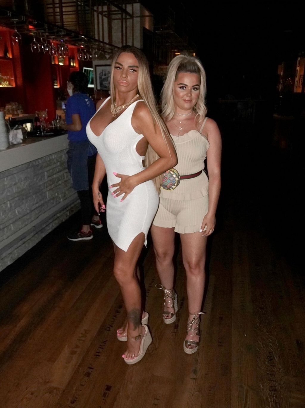 Katie Price &amp; Her Friends are Seen on Holiday in Turkey (25 Photos)