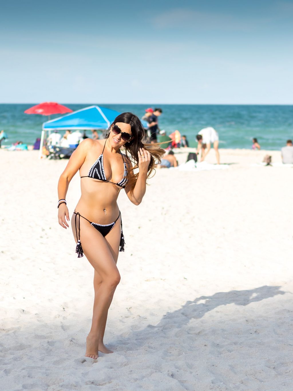 Claudia Romani Celebrates Columbus Day on South Beach (19 Photos)