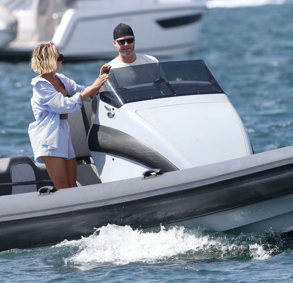 Michael Clarke &amp; Pip Edwards Appeared to be All Smiles while Boating Around Sydney (50 Photos)