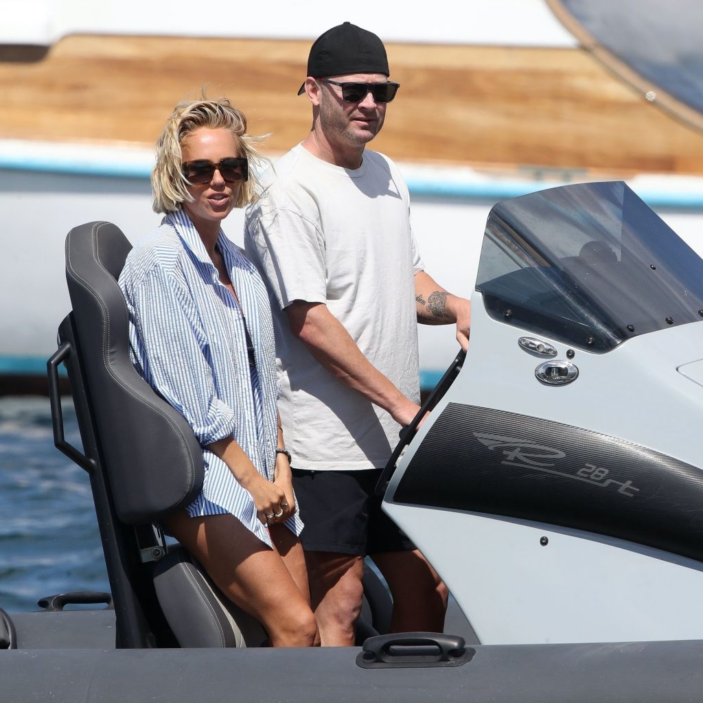 Michael Clarke &amp; Pip Edwards Appeared to be All Smiles while Boating Around Sydney (50 Photos)