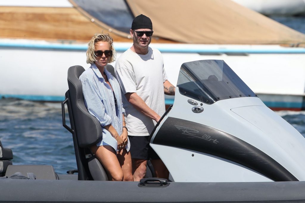 Michael Clarke &amp; Pip Edwards Appeared to be All Smiles while Boating Around Sydney (50 Photos)