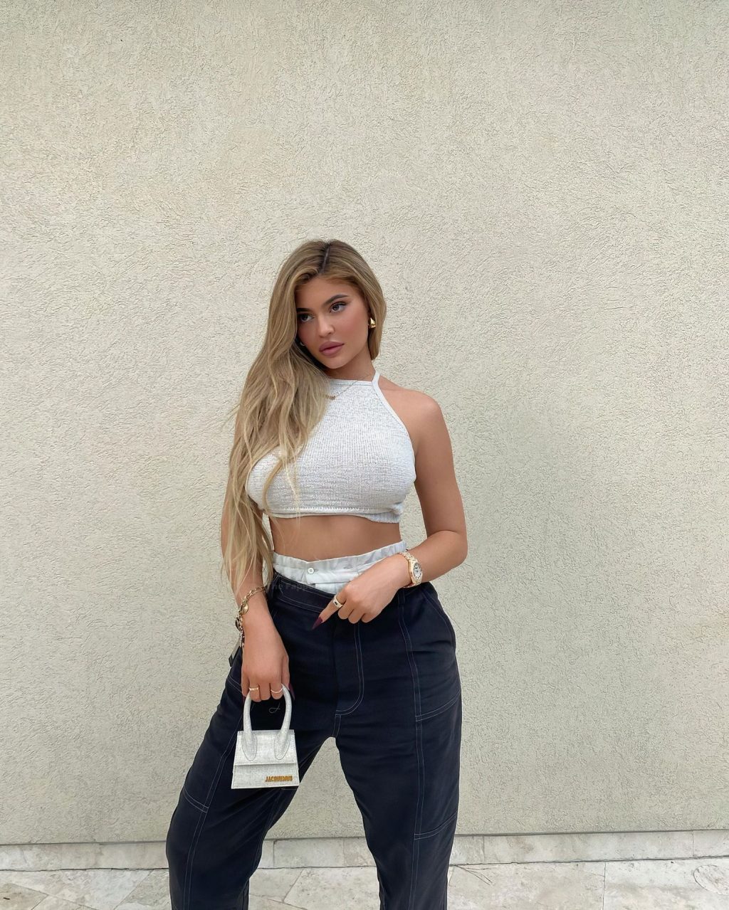 Kylie Jenner Braless (6 New Photos)