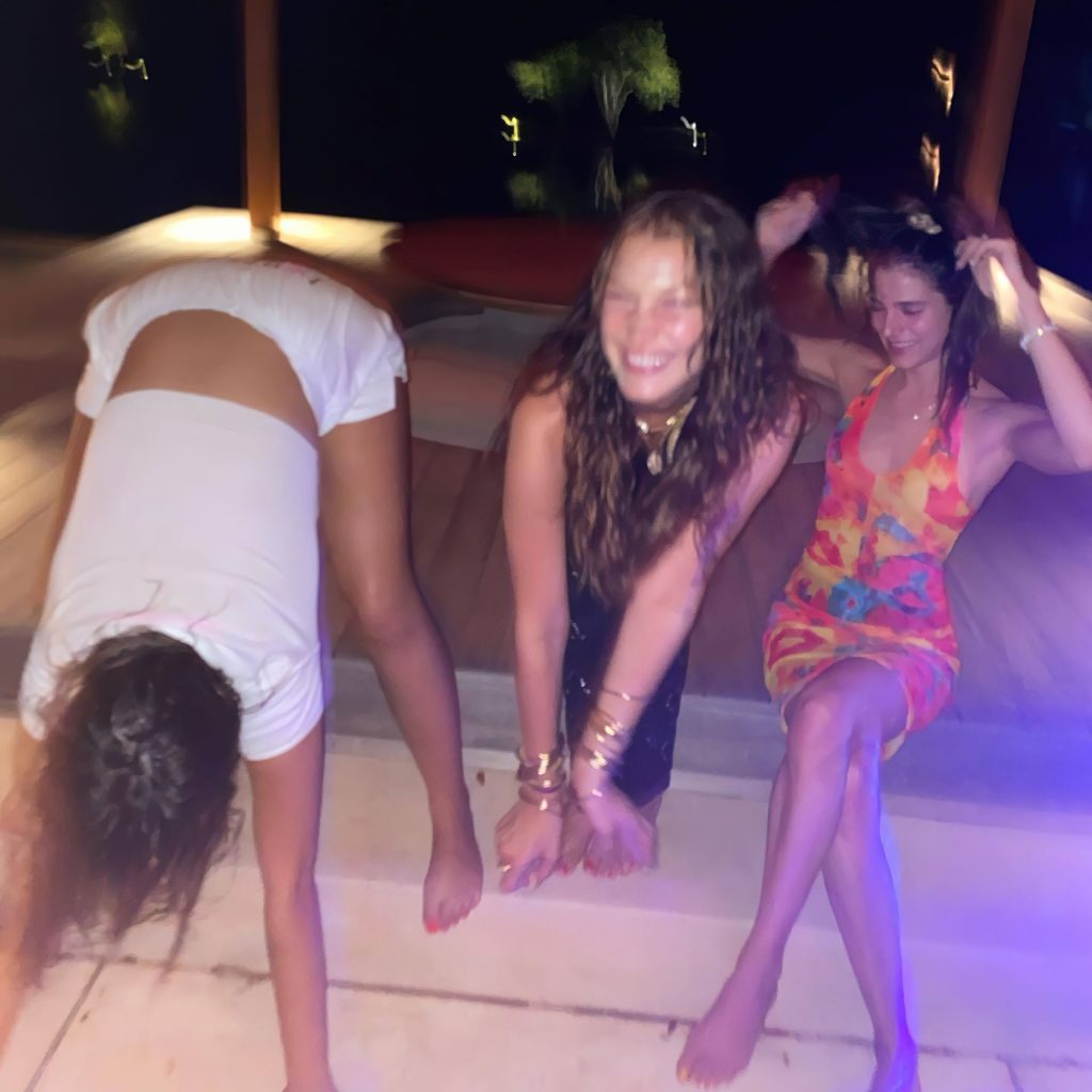 Bella Hadid Enjoys Her Birthday Party (18 Photos)