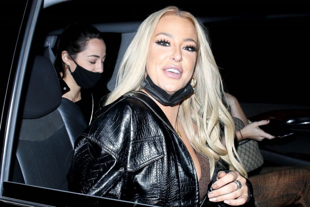 Tana Mongeau is Good in Spirits Leaving Dinner in WeHo (13 Photos)