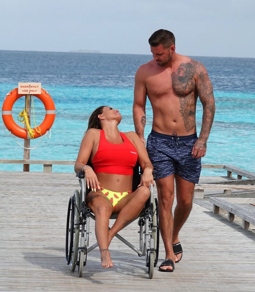 Katie Price Enjoys a Romantic Holiday in the Maldives (57 Photos)