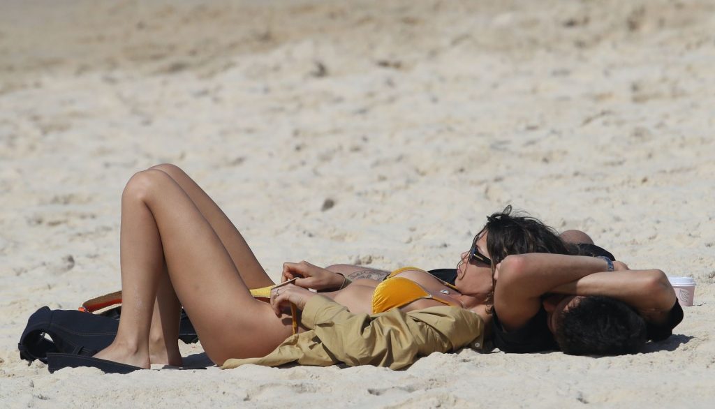 Georgia Fowler Shows Off Her Sexy Body on the Beach in Sydney (65 Photos)
