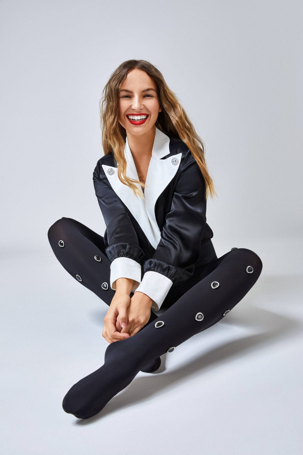Emma Louise Connolly Stars in Calzedonia Legwear Campaign (19 Photos)