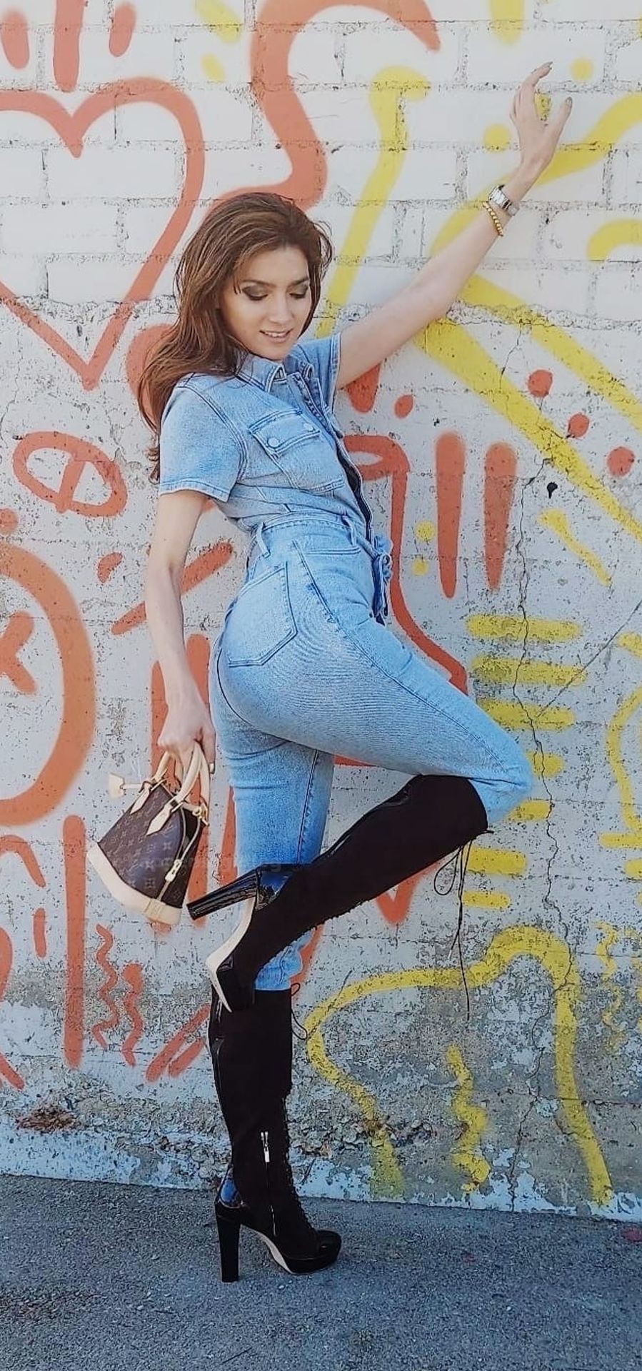 Blanca Blanco Shows Off Her Nice Butt in LA (15 Photos)