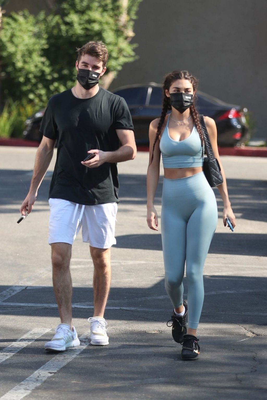 Chantel Jeffries &amp; Andrew Taggart Arrive for Their Morning Workout (64 Photos)