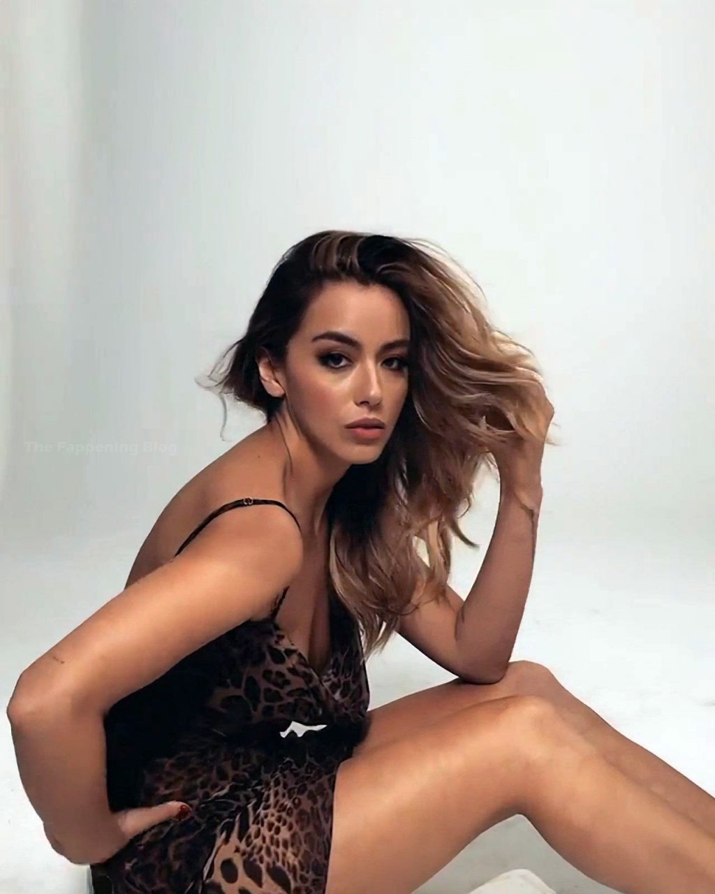 Chloe Bennet Shows Off Her Nude Breasts (12 Pics + Video)