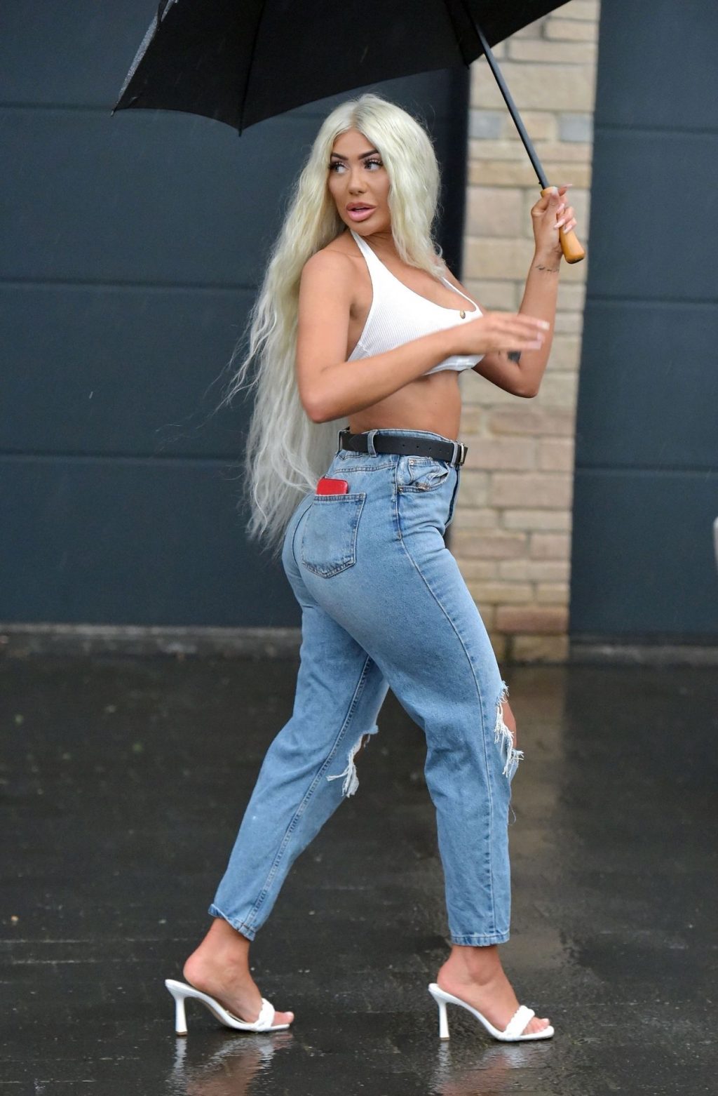 Braless Chloe Ferry Steps Out Showing Off Her Assets (23 Photos)