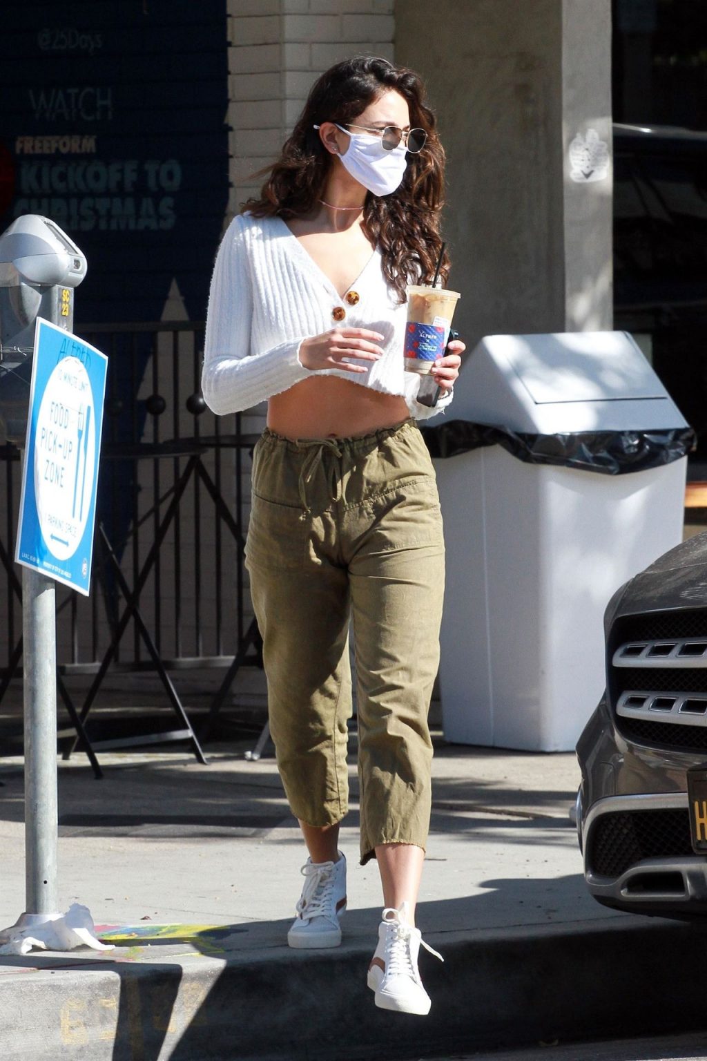Eiza Gonzalez Bares Her Toned Midriff in a Crop Top During a Coffee Run in LA (59 Photos)