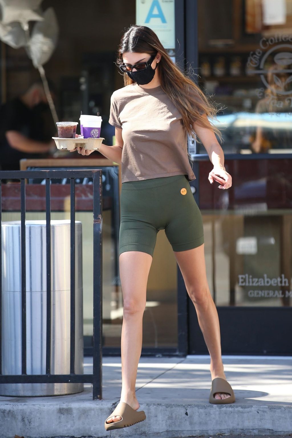 Kendall Jenner Makes a Coffee Run in Beverly Hills (20 Photos)