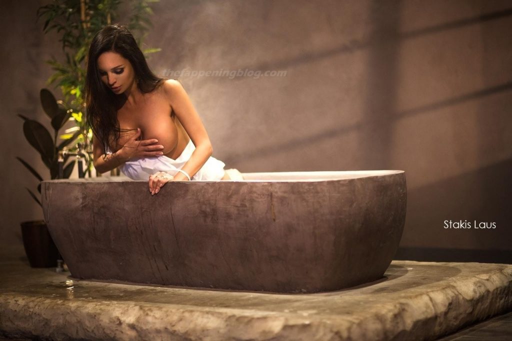 Lilya Volkova Poses Topless (6 Photos)