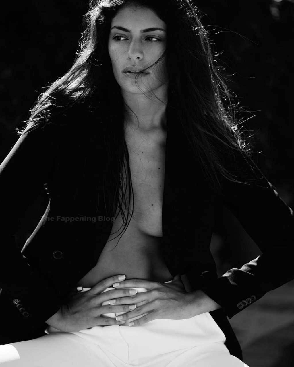 Manuela Alvarez Hernandez Sexy &amp; Topless (30 Photos)