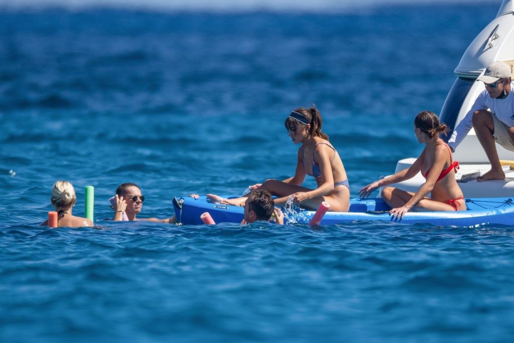 Olivia Culpo Sets Pulses Racing Nude in Cabo (82 Photos)