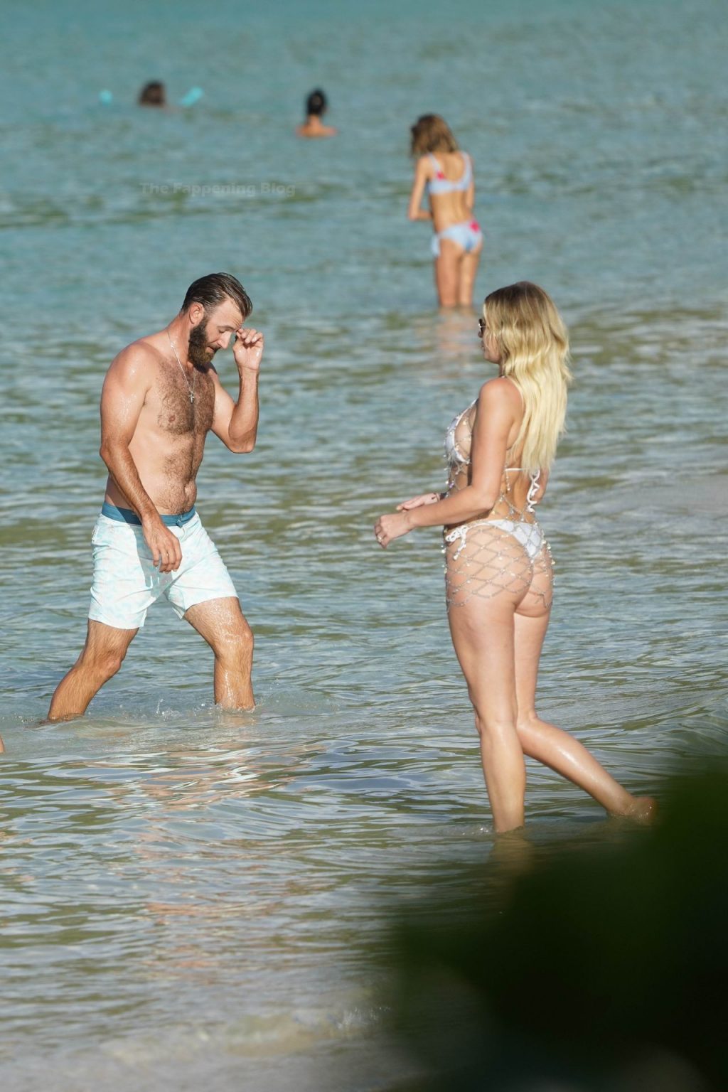 Paulina Gretzky &amp; Dustin Johnson Celebrate With Caribbean Beach Vacation After Winning The Masters (13 Photos)