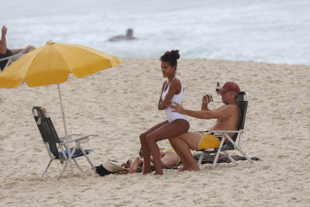 Vincent Cassel &amp; Tina Kunakey Enjoy a Beach Day in Rio De Janeiro (22 Photos)