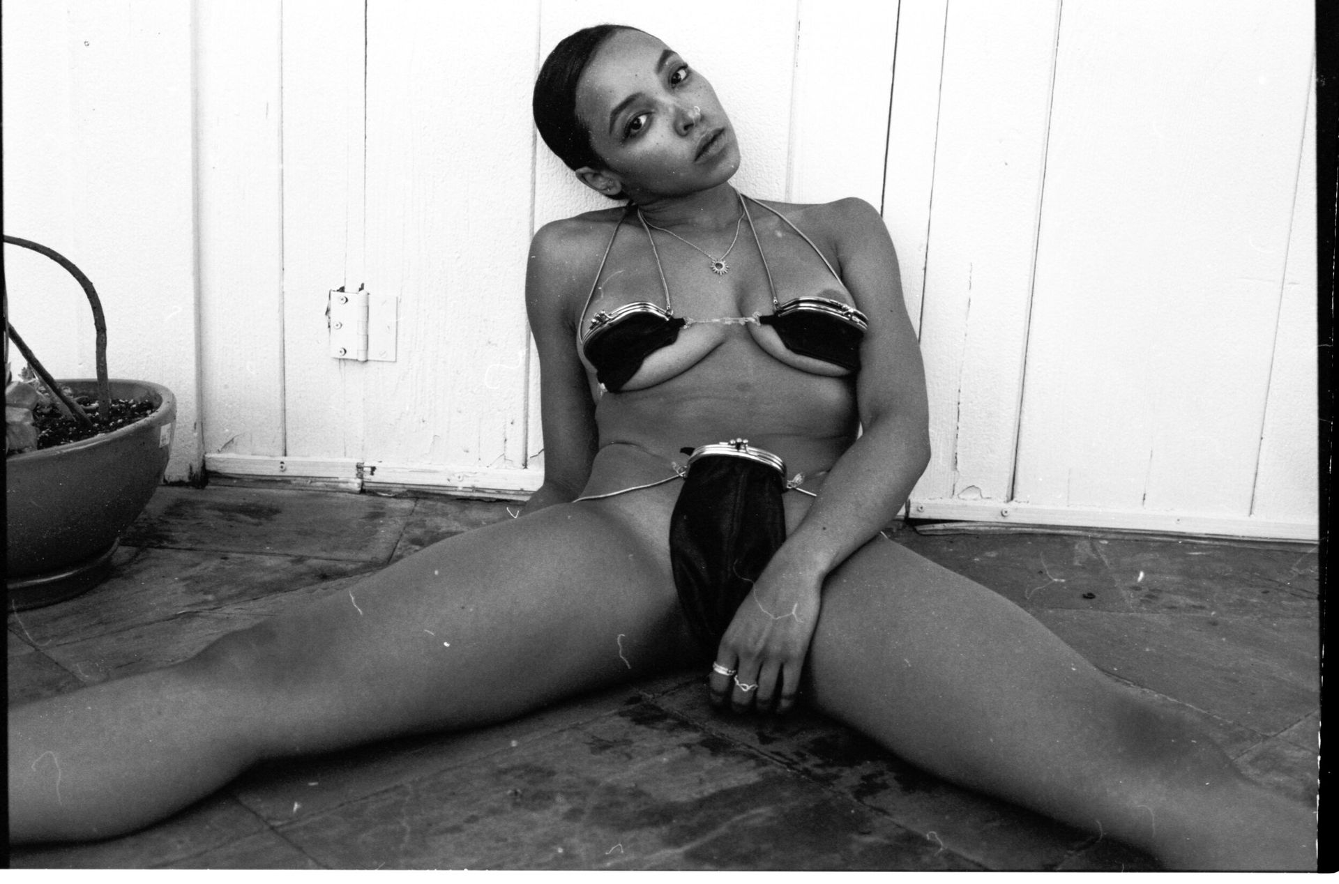 Tinashe nude photos