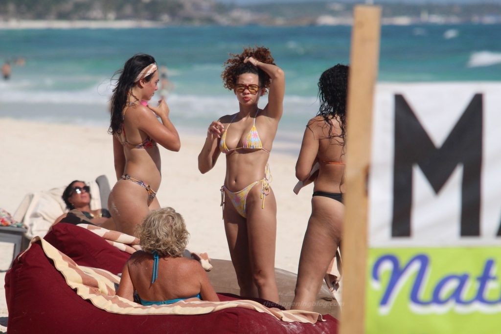 Ashley Moore Flaunts Her Flawless Physique at the Beach with Friends in Tulum (31 Photos)