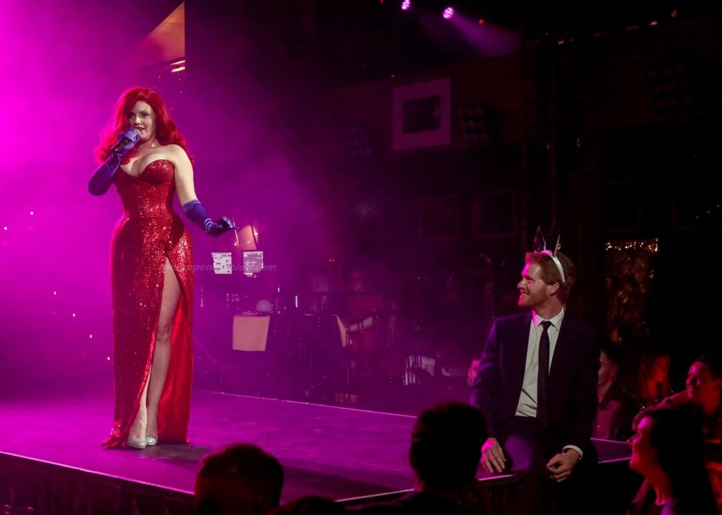 Isabella Bliss Performs as Jessica Rabbit at Proud Embankment (5 Photos)