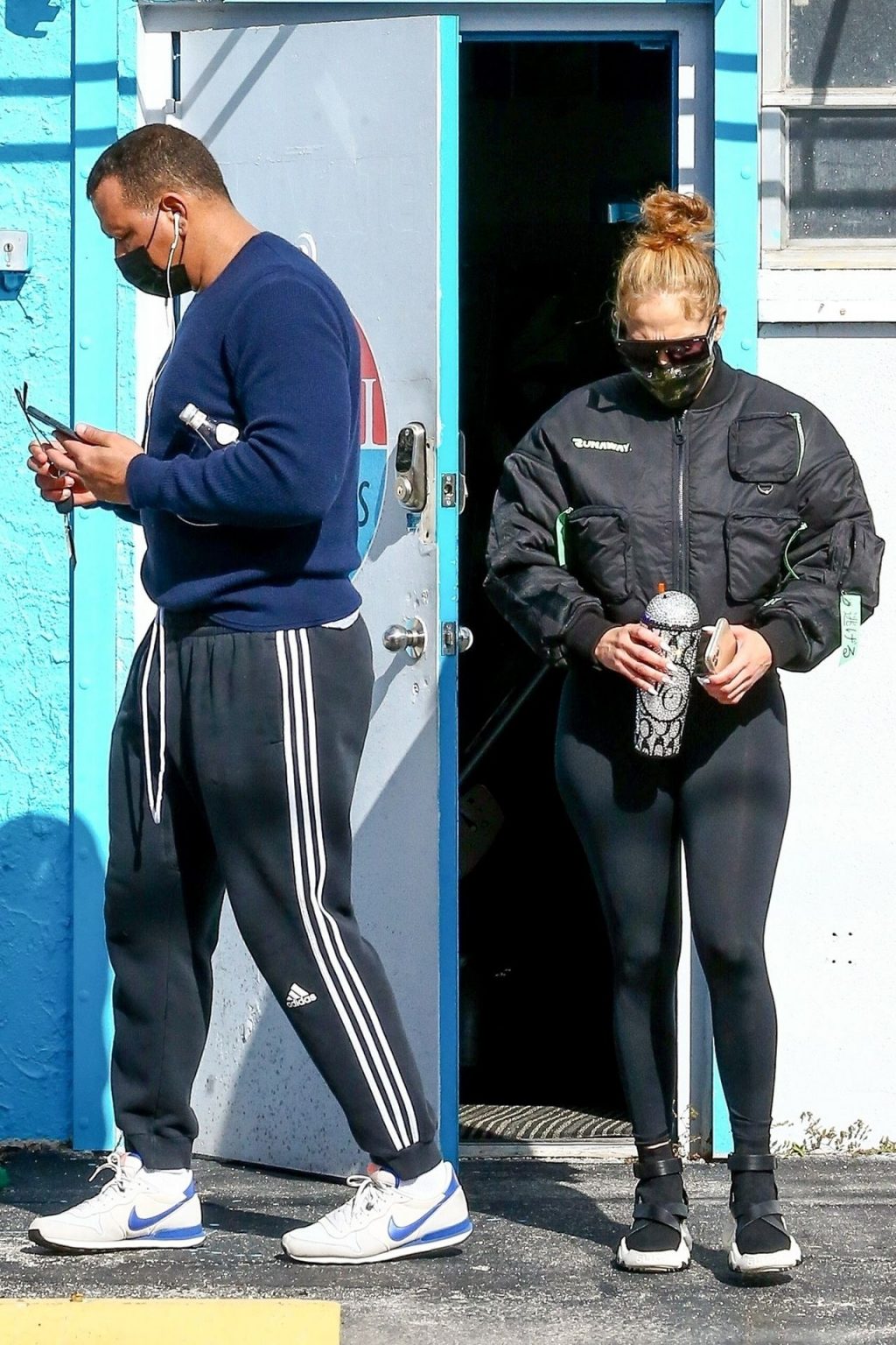 Jennifer Lopez &amp; Alex Rodriguez Get Their Sweat On at the Gym (41 Photos)
