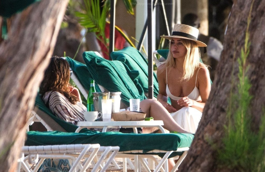 Kimberley Garner is Spotted on the Beach on Holiday in Barbados (55 Photos)