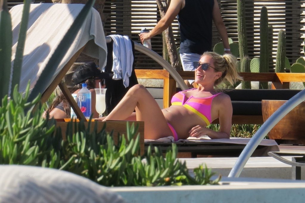 Kristin Cavallari &amp; Jeff Dye Dance and Kiss During Steamy PDA in Los Cabos (93 Photos)