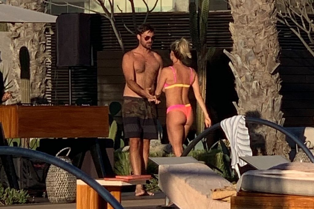 Kristin Cavallari &amp; Jeff Dye Dance and Kiss During Steamy PDA in Los Cabos (93 Photos)