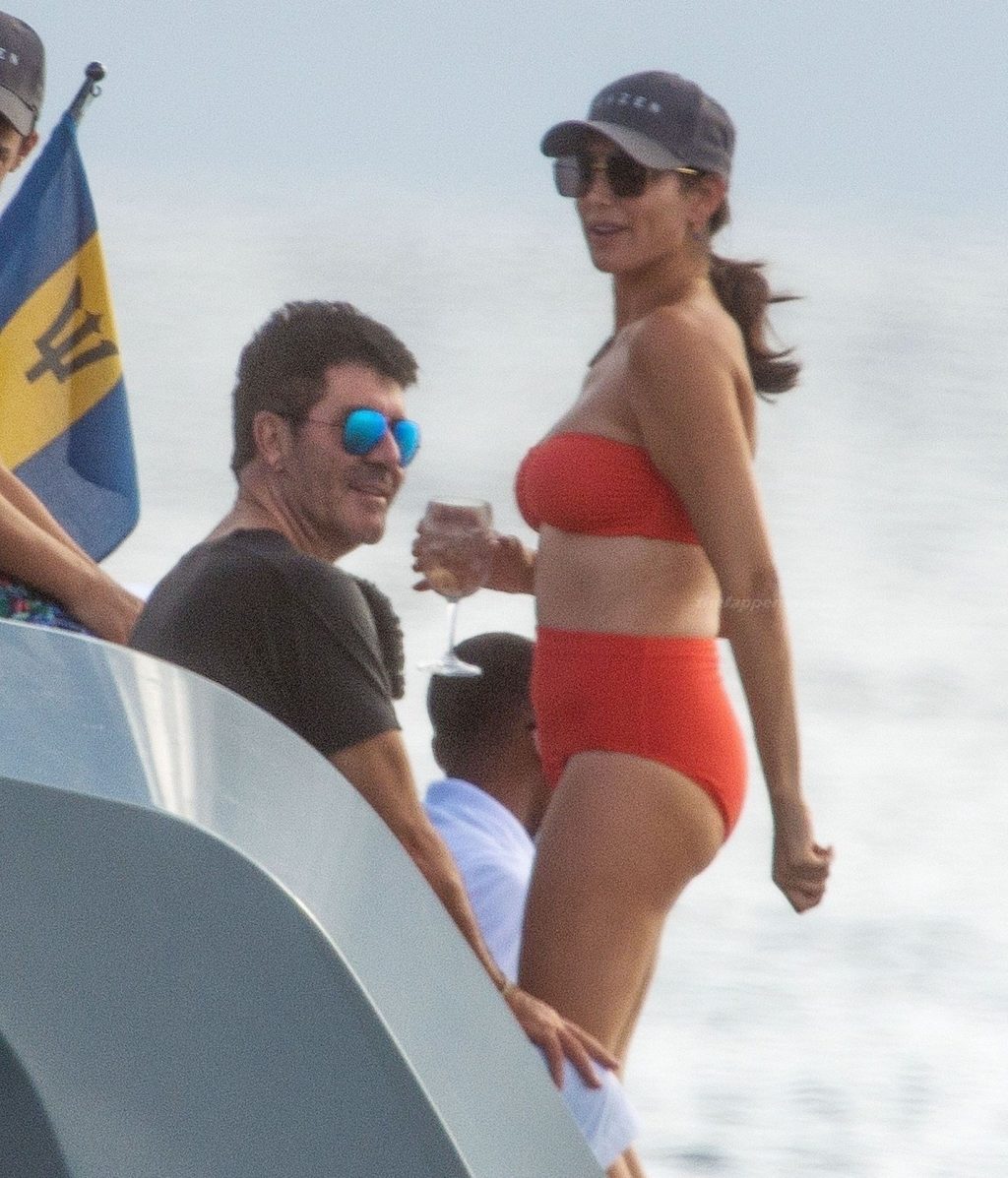 Simon Cowell Enjoys a Holiday with Lauren Silverman in Barbados (63 Photos)