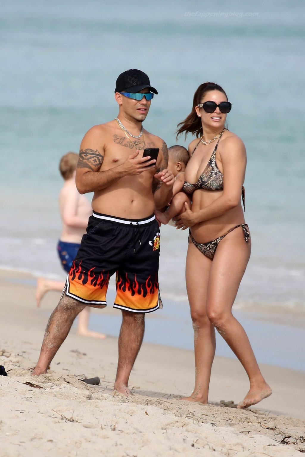 Lisandra Silva Wears a Bikini as She Poses on the Beach in Miami (5 Photos)