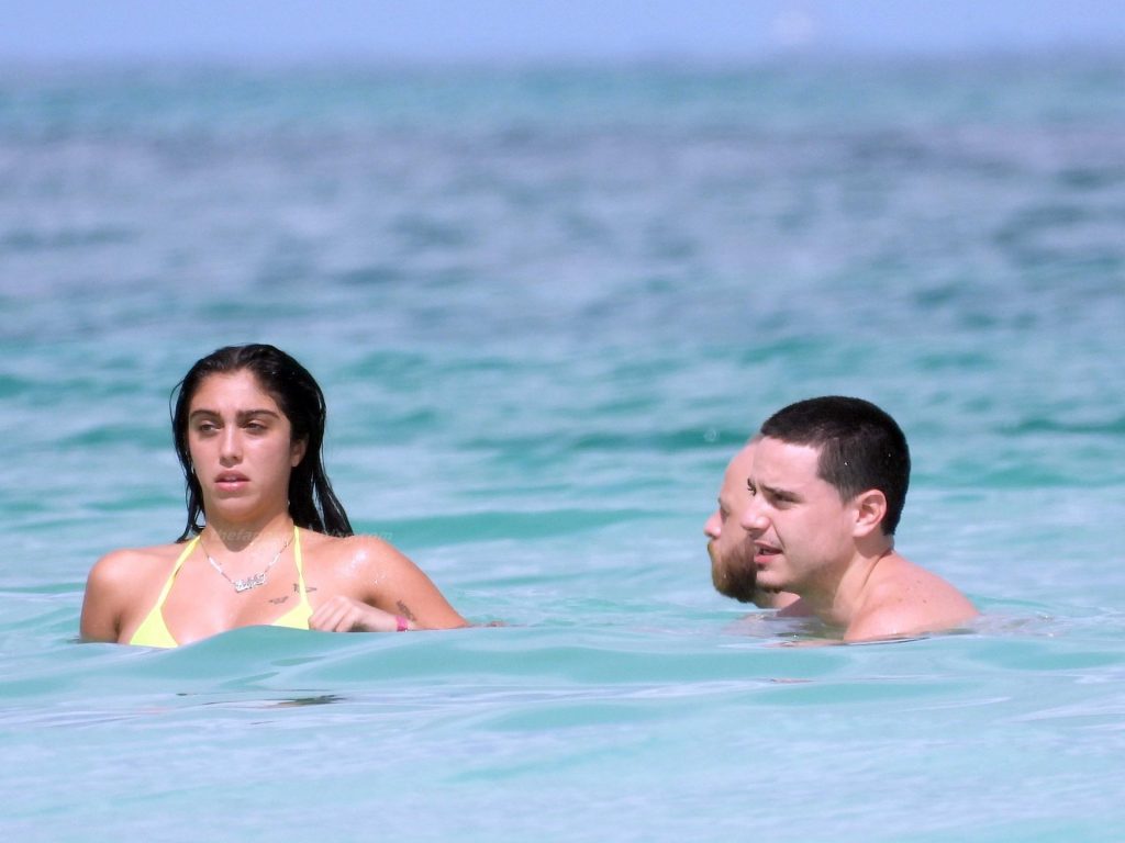 Lourdes Leon and Her Boyfriend Relax on a Paradise Vacation Together (75 Photos)