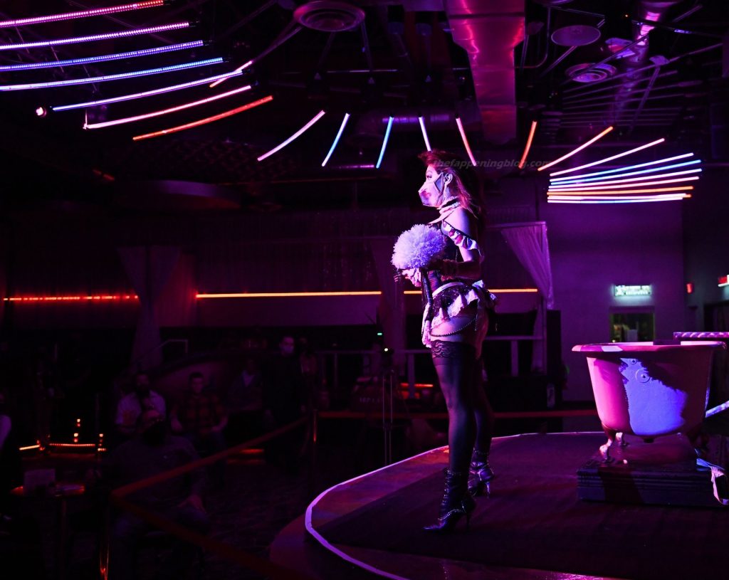 Las Vegas’ “SEXXY” Production Launches Supper Club Shows at Strip Club Amid Pandemic (107 Photos)