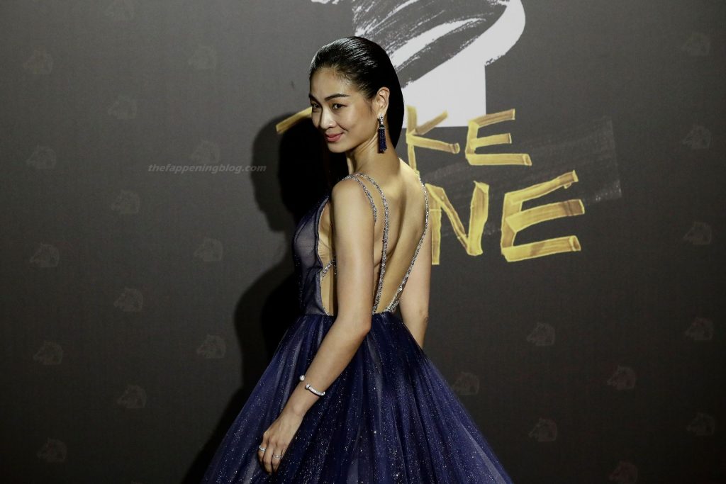 Vera Chen Poses Braless at the 57th Golden Horse Awards (6 Photos)