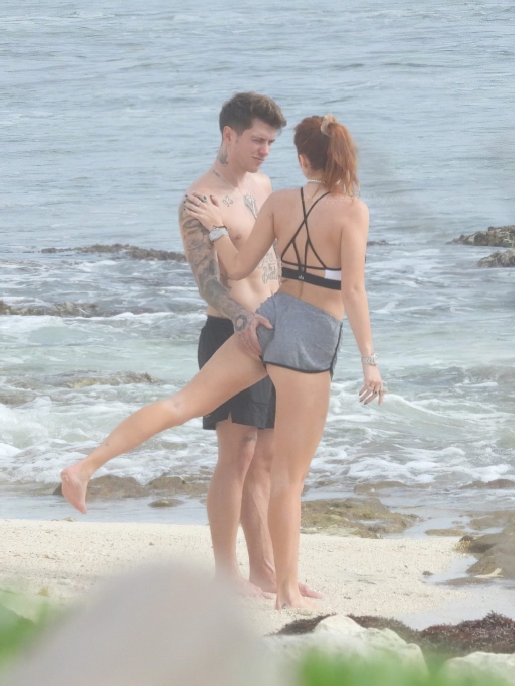 Bella Thorne Does Some Yoga Stretches for Her Sex Tape (67 Photos)