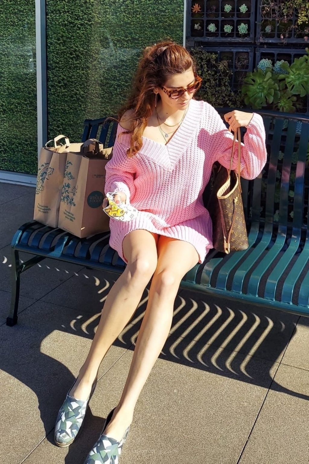 Leggy Blanca Blanco Kicks Back After Grocery Shopping in Malibu (15 Photos)