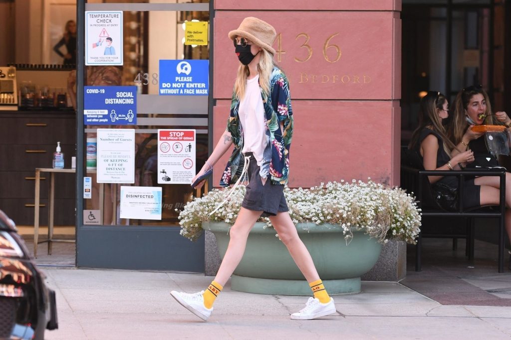 Braless Cara Delevingne is Spotted Around Town in Beverly Hills (19 Photos)