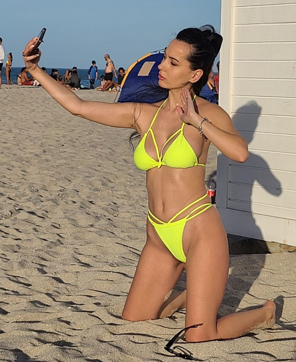 Iva Kovacevic Shows Off Her Curves on the Beach (37 Photos)